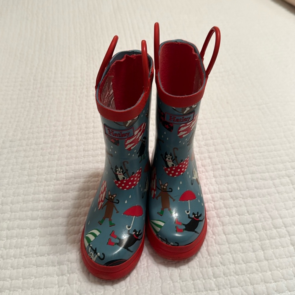 Hatley Red Raining Dogs Pattern Kids Rain Boots